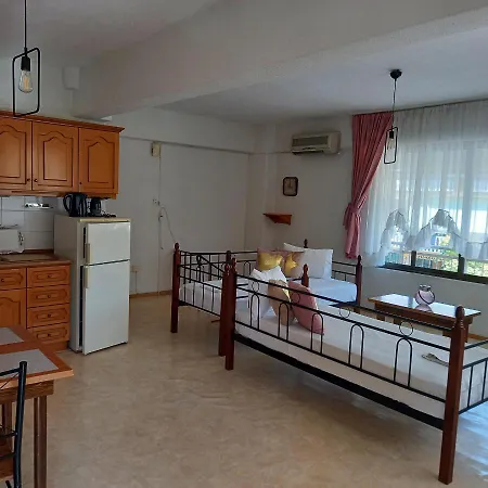 Appartamento μαρου *